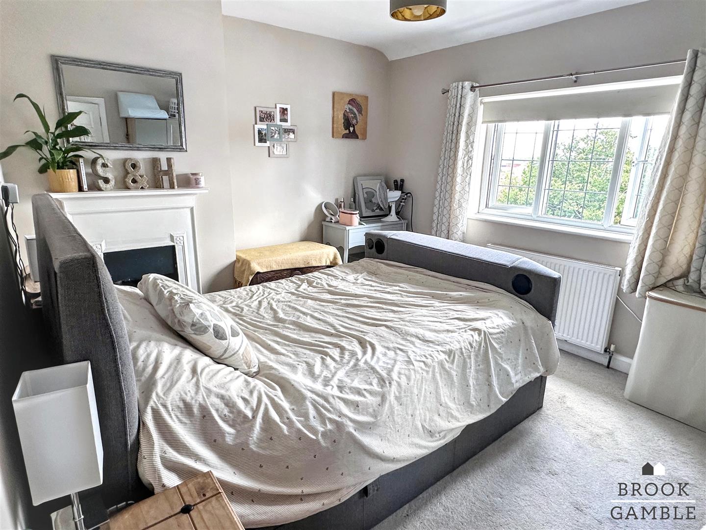 3 Bedroom House - Semi-Detached. Longland Road in Eastbourne, East Sussex 14